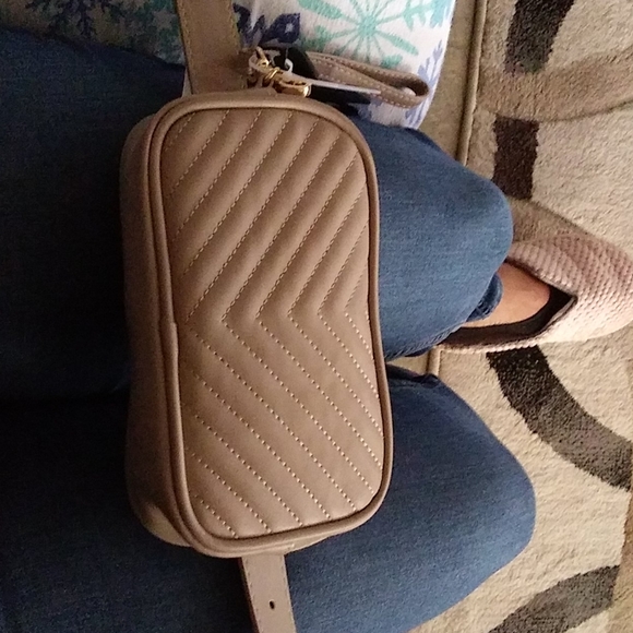 Purse - Picture 5 of 5